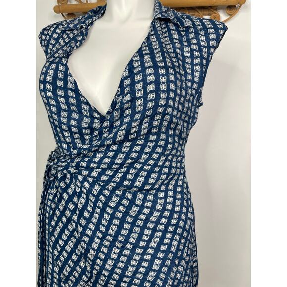 Urban Outfitters Butterfly Print Silver Sun Navy Mini Wrap Dress M - Picture 3 of 7